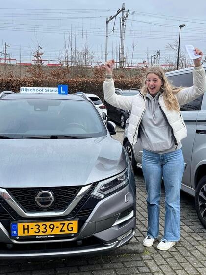 Linde is geslaagd voor het rijbewijs